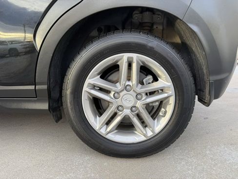 Used 2018 Hyundai Kona SE image 18