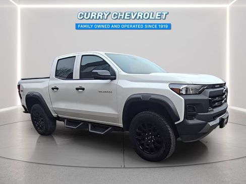 Used 2023 Chevrolet Colorado Trail Boss w/ Advanced Trailering Package image 1