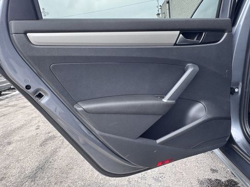 Used 2020 Volkswagen Passat 2.0T S image 24