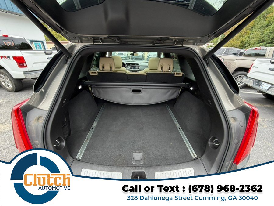 Used 2018 Cadillac XT5 FWD Premium Luxury w/ Driver Awareness Package image 18