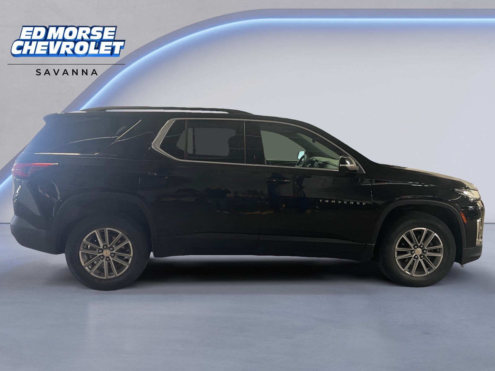 Used 2023 Chevrolet Traverse LT w/ Rear Camera Mirror Package AWD/4WD image 6