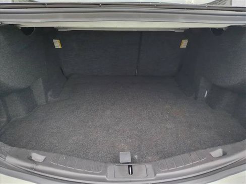 Used 2014 Ford Fusion SE w/ Equipment Group 202A FWD image 6