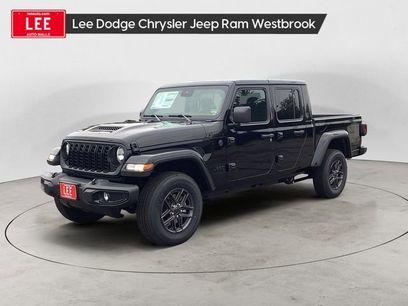 New 2025 Jeep Gladiator Sport