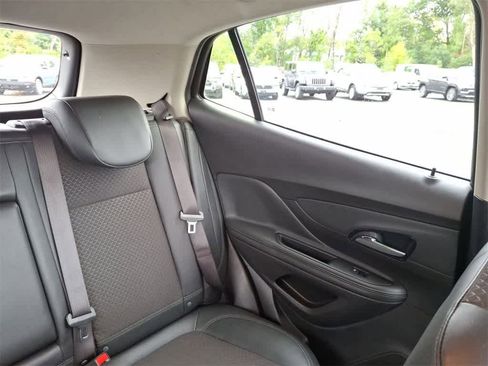 Used 2020 Buick Encore Preferred image 14