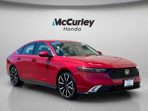 Certified 2024 Honda Accord Touring image 1