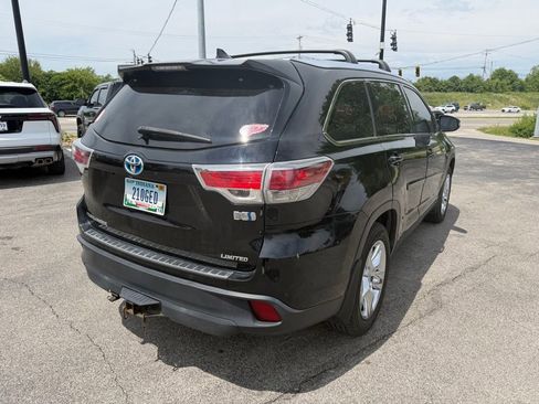 Used 2015 Toyota Highlander Limited Platinum AWD/4WD image 3