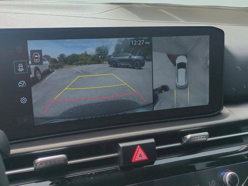 New 2026 Kia Sportage SX image 17