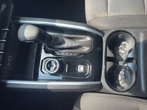 Used 2024 Chevrolet Colorado Trail Boss w/ LPO, Dark Essentials Package AWD/4WD image 23