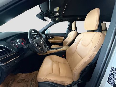 Used 2019 Volvo XC90 T6 Momentum w/ Advanced Package AWD/4WD image 22