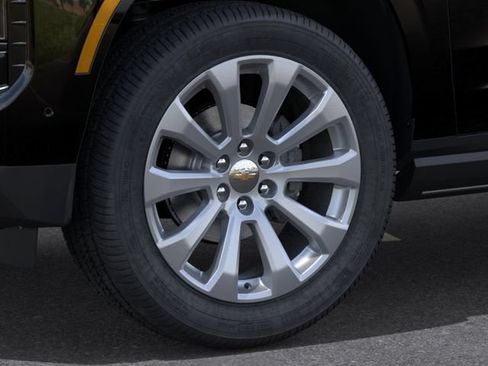 New 2026 Chevrolet Tahoe Premier RWD image 9