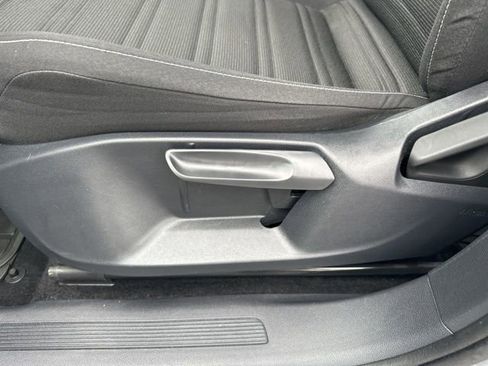 Used 2024 Volkswagen Tiguan S image 13