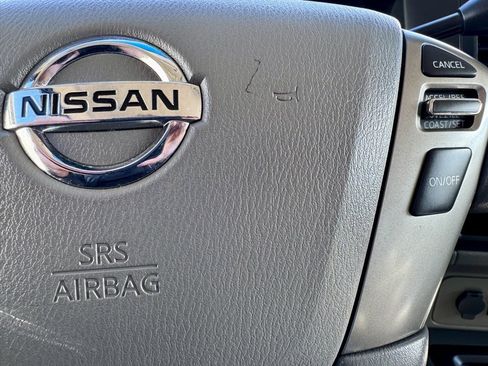 Used 2018 Nissan NV 3500 S image 29