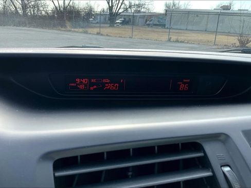 Used 2013 MAZDA MAZDA5 Grand Touring image 31