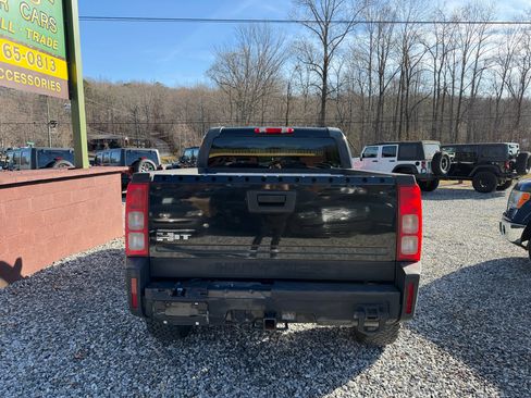 Used 2009 HUMMER H3T Adventure image 6