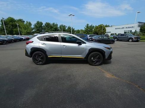 Used 2025 Subaru Crosstrek 2.5i Sport AWD/4WD image 5