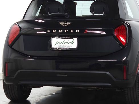 Used 2025 MINI Cooper S FWD image 11