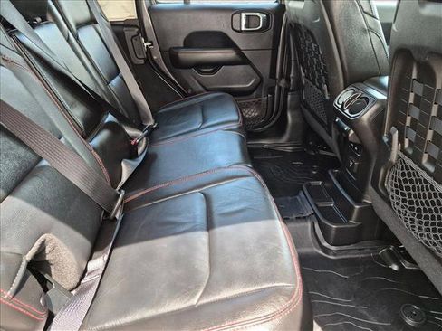 Used 2018 Jeep Wrangler Unlimited Rubicon AWD/4WD image 21