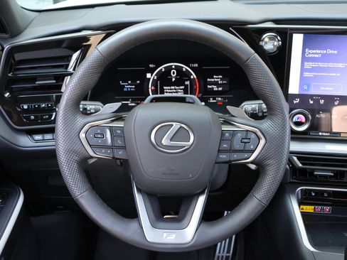 Used 2025 Lexus TX 350 AWD w/ Technology Package image 18