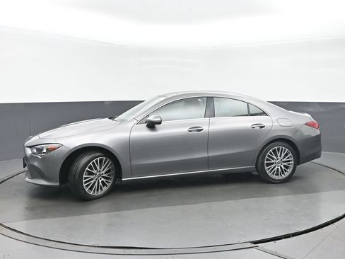 Used 2020 Mercedes-Benz CLA 250 4MATIC image 6