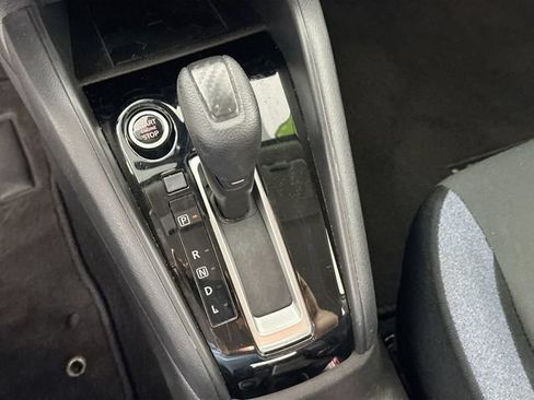 Used 2024 Nissan Versa SV FWD image 15