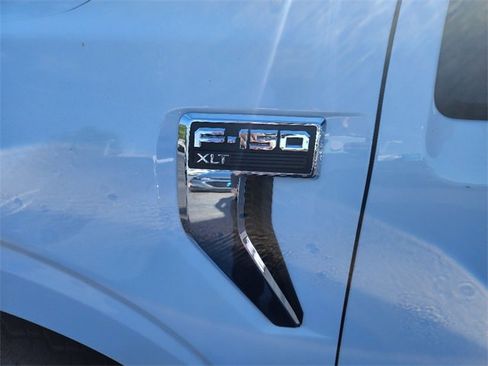 Used 2023 Ford F150 XLT image 11