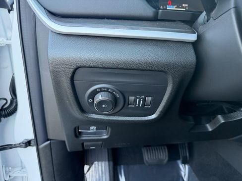 New 2026 Jeep Grand Cherokee Limited w/ Limited Altitude Package image 18