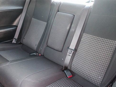 Used 2019 Dodge Challenger SXT image 19