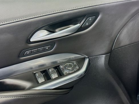 Used 2024 Cadillac XT4 Premium Luxury image 15