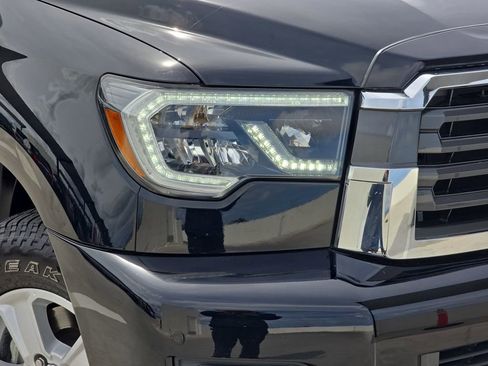 Used 2019 Toyota Sequoia SR5 w/ Premium Package RWD image 36