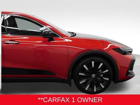 Used 2025 Toyota Crown Platinum image 12