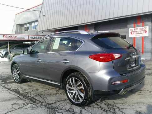Used 2017 INFINITI QX50 AWD w/ Technology Package image 4