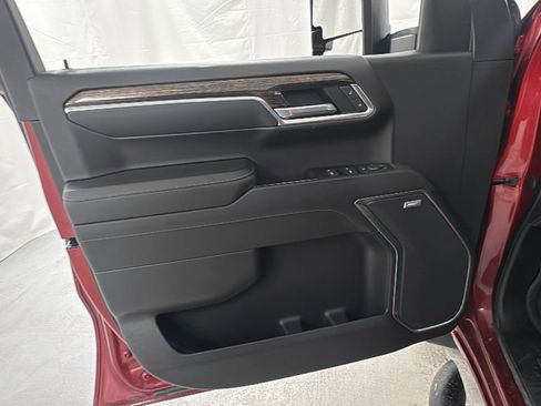 Used 2022 GMC Sierra 1500 Elevation image 18