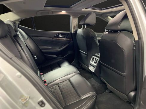 Used 2018 Nissan Maxima Platinum image 24