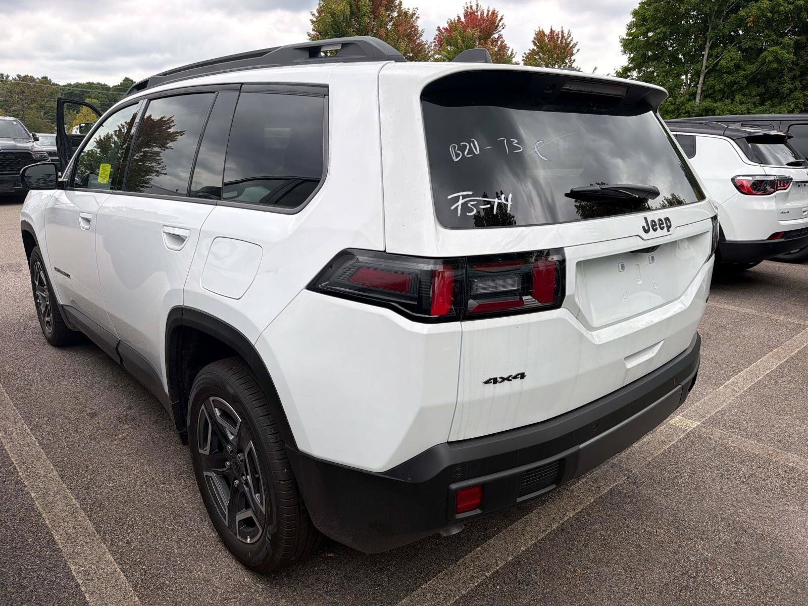 New 2026 Jeep Cherokee Limited AWD/4WD image 3