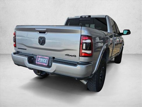 Used 2022 RAM 2500 Laramie w/ Night Edition AWD/4WD image 5