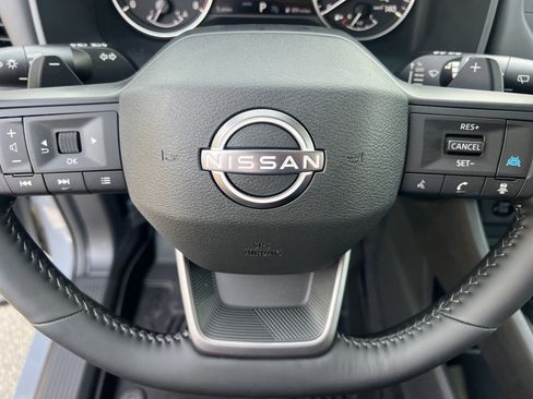 New 2026 Nissan Rogue SV AWD/4WD image 8