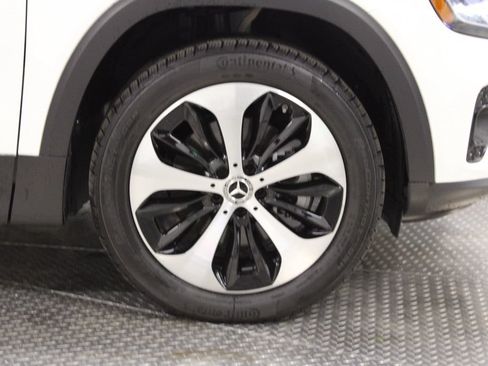 Certified 2026 Mercedes-Benz GLB 250 4MATIC image 12