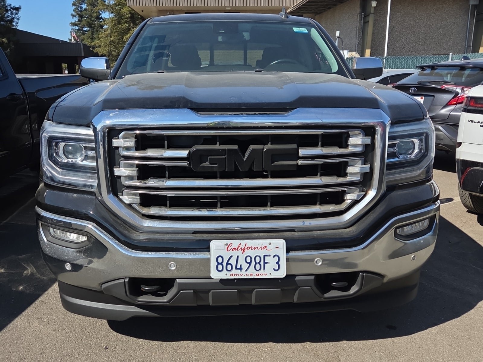 Used 2017 GMC Sierra 1500 SLT AWD/4WD image 2