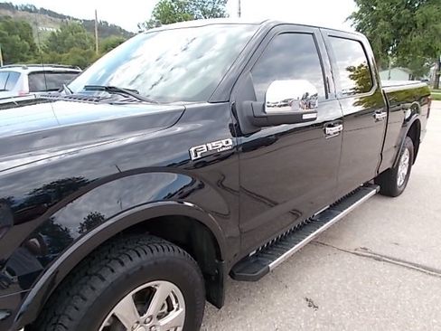 Used 2019 Ford F150 Lariat w/ Equipment Group 502A Luxury image 30