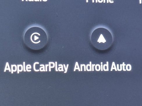 Used 2022 Ford Edge Titanium w/ Equipment Group 301A image 4