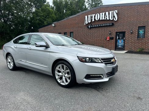 Used 2019 Chevrolet Impala Premier FWD image 1