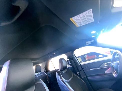 Certified 2025 Ford Explorer ST image 13