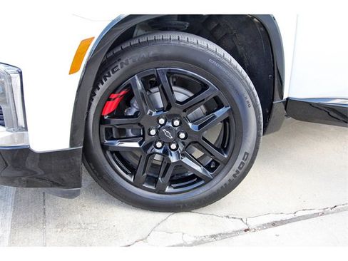 Used 2023 Chevrolet Traverse Premier w/ Redline Edition image 30