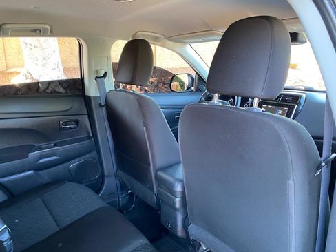 Used 2023 Mitsubishi Outlander Sport LE AWD/4WD image 46