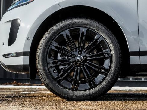 New 2026 Land Rover Range Rover Evoque S image 4