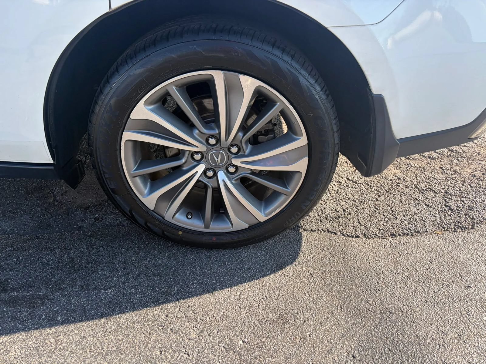 Used 2017 Acura MDX w/ Technology Package AWD/4WD image 12