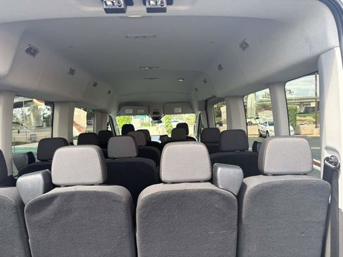 Used 2024 Ford Transit 350 XLT RWD image 17