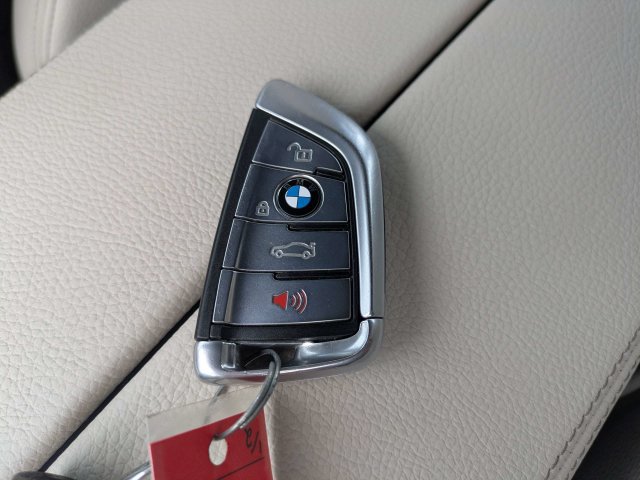 Used 2017 BMW 530i RWD image 30