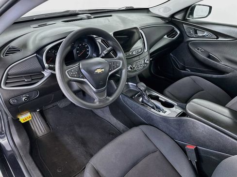Used 2023 Chevrolet Malibu LT FWD image 30