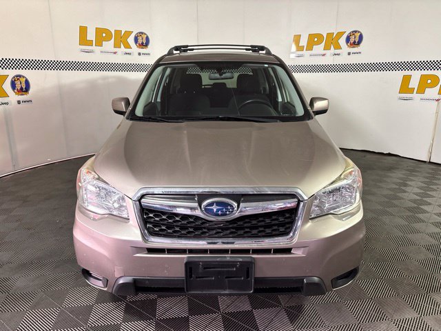 Used 2016 Subaru Forester 2.5i Premium w/ All-Weather Package AWD/4WD image 8